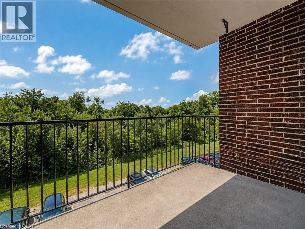 Apartment for sale at 4 AVALON Place Unit# 303, Meinzinger Park-Lakeside, Kitchener, Ontario, photo 18