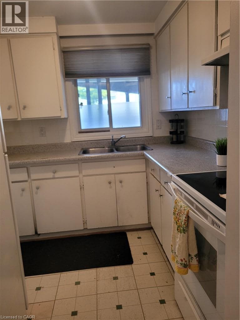 Townhouse for sale at 415 MORGAN Avenue Unit# 28, Chicopee, Kitchener, Ontario, photo 3