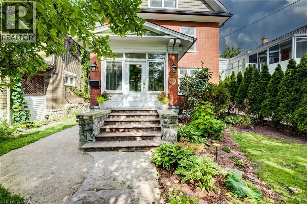 Detached for sale at 22 MAYNARD Avenue, Civic Centre, Kitchener, Ontario, photo 2