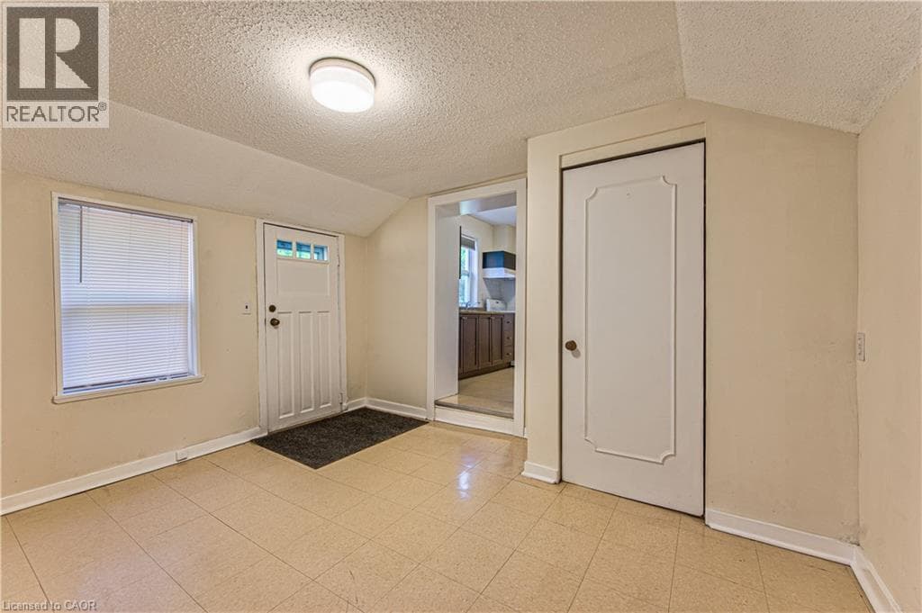 Multi-family for sale at 217 LANCASTER Street E, Central Frederick, Kitchener, Ontario, photo 14