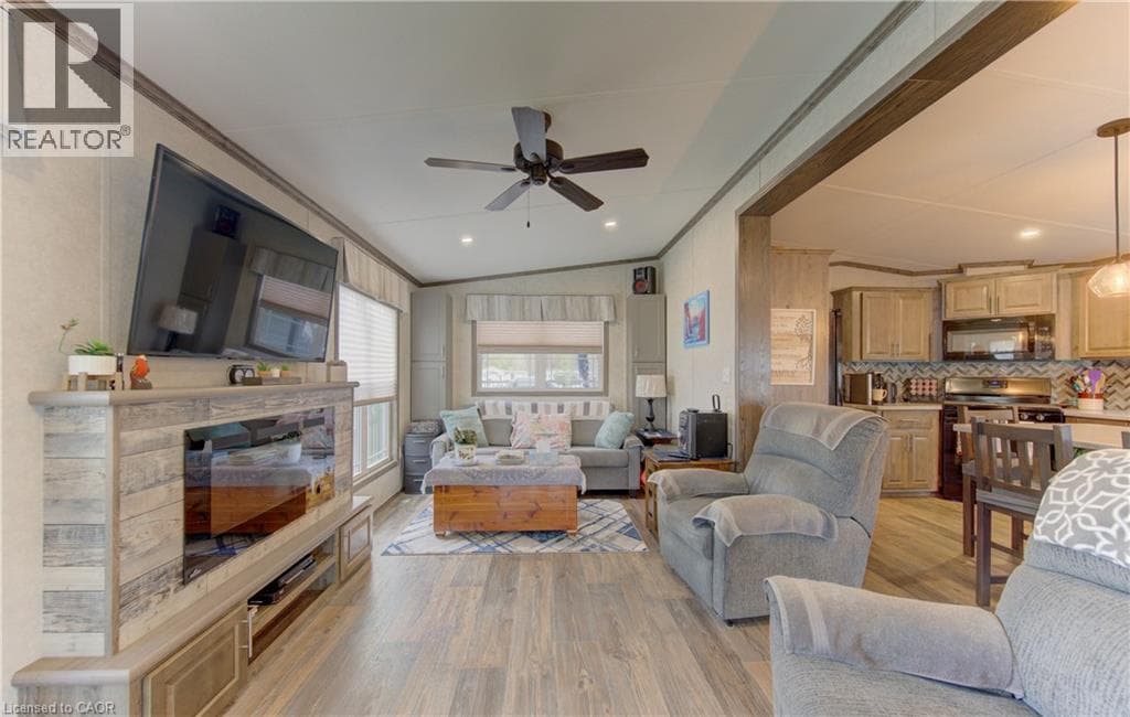Detached for sale at 580 BEAVER CREEK Road Unit# 235, Laurelwood, Waterloo, Ontario, photo 8