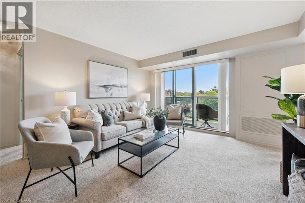 Apartment for sale at 30 BLUE SPRINGS Drive Unit# 307, Lincoln Heights, Waterloo, Ontario, photo 8