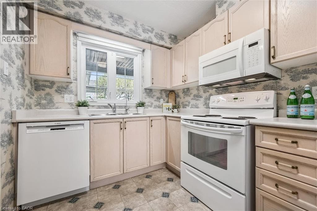 Townhouse for sale at 21 FOELL Street Unit# 6, Baden, Wilmot, Ontario, photo 8