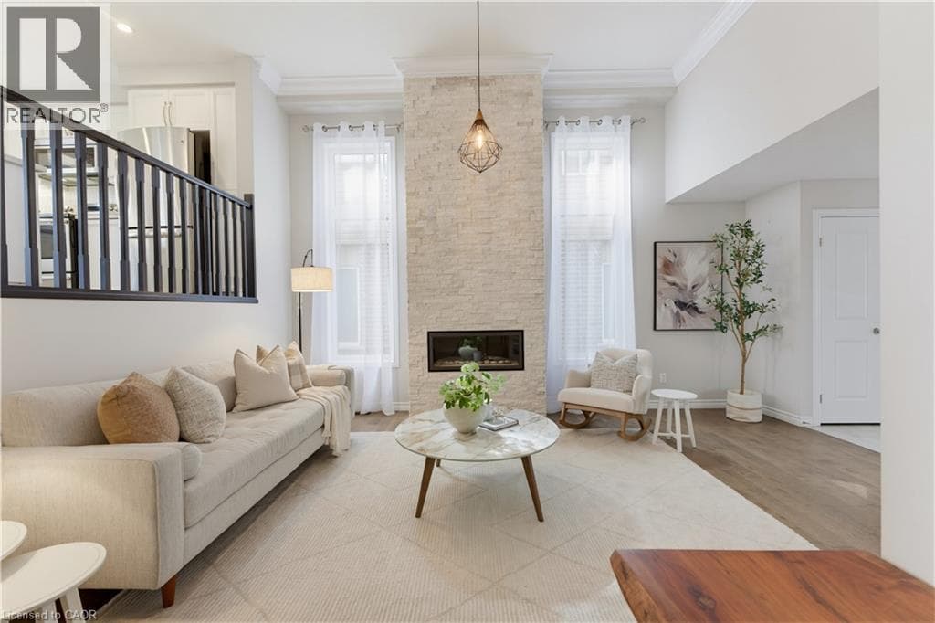 Detached for sale at 251 CRANBROOK Street, Doon South, Kitchener, Ontario, photo 4