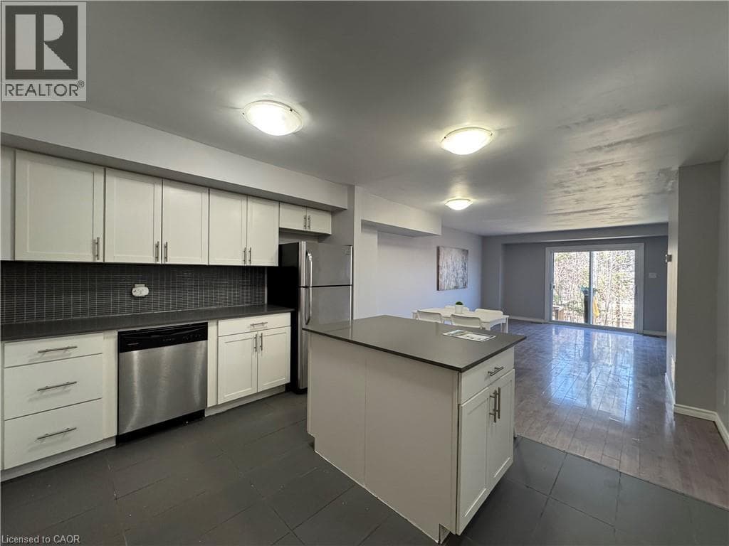 Townhouse for sale at 511 QUIET Place Unit# 4, Lakeshore South, Waterloo, Ontario, photo 4