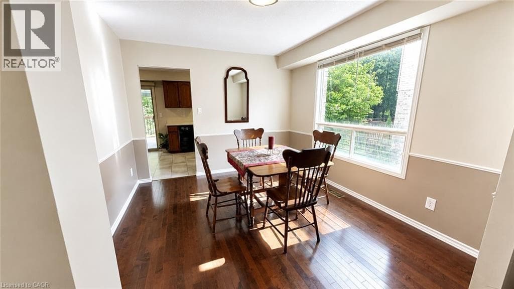 Detached for sale at 240 STOKE Drive, Highland West, Kitchener, Ontario, photo 6
