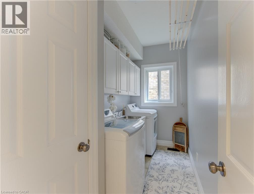 Detached for sale at 231 STEEPLERIDGE Street, Doon South, Kitchener, Ontario, photo 15