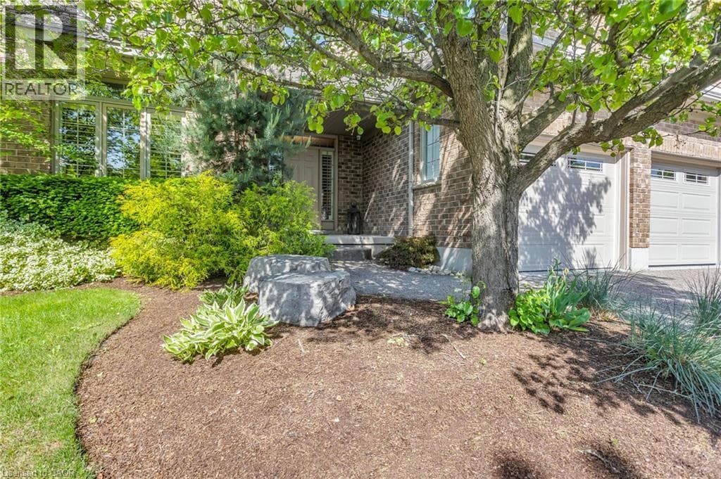 Detached for sale at 211 TERRACE WOOD Crescent, Pioneer Tower West, Kitchener, Ontario, photo 5