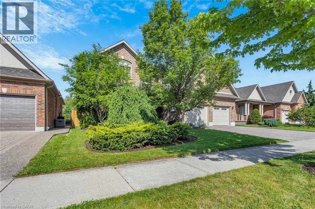 Detached for sale at 211 TERRACE WOOD Crescent, Pioneer Tower West, Kitchener, Ontario, photo 4