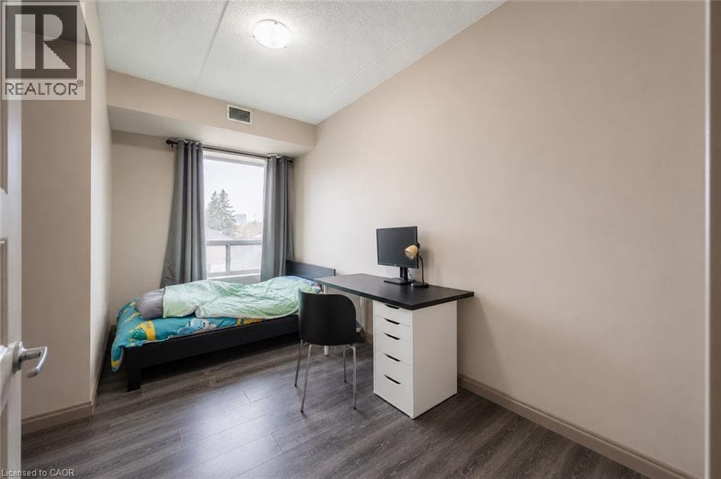 Apartment for sale at 8 HICKORY Street W Unit# 404, Northdale, Waterloo, Ontario, photo 13