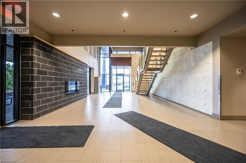 Apartment for sale at 8 HICKORY Street W Unit# 404, Northdale, Waterloo, Ontario, photo 4