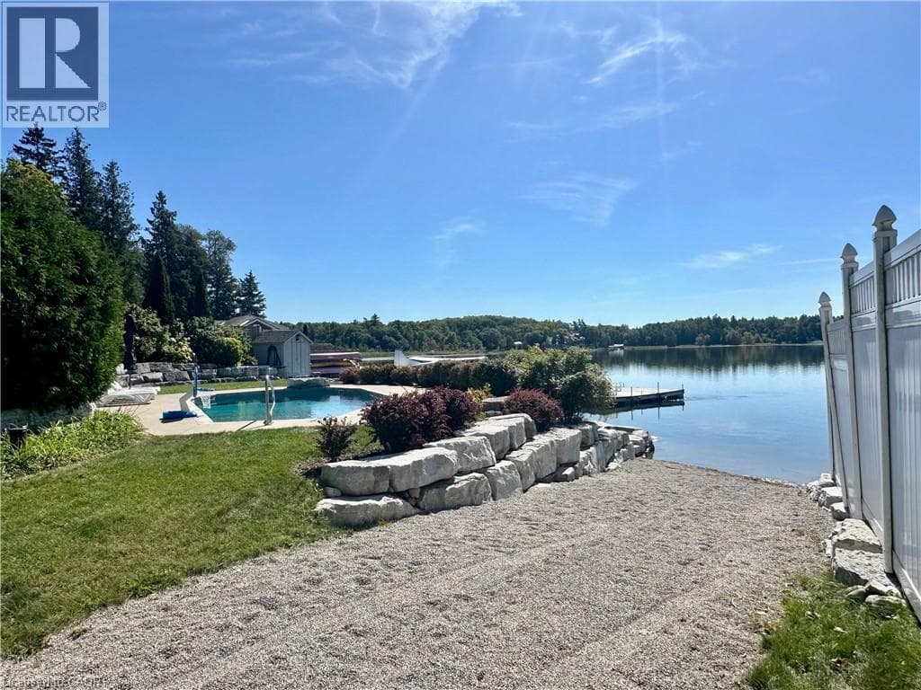 Detached for sale at 11 LAKE Avenue, Southview, Cambridge, Ontario, photo 3