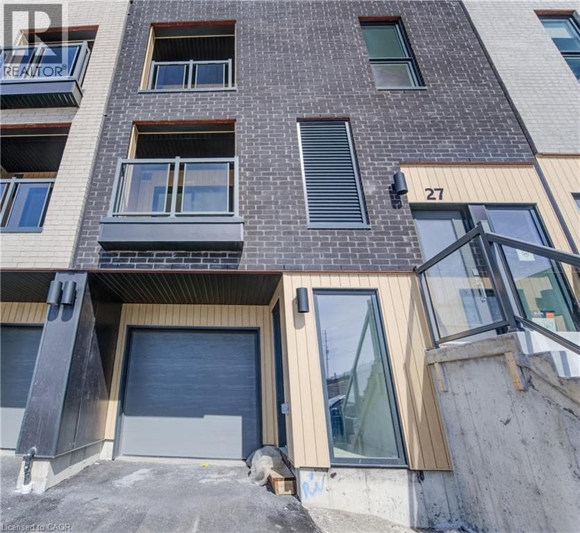 Townhouse for sale at 27 URBANE Boulevard, Laurentian West, Kitchener, Ontario, photo 2
