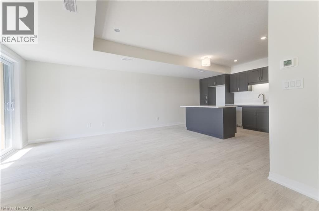 Townhouse for sale at 27 URBANE Boulevard, Laurentian West, Kitchener, Ontario, photo 12