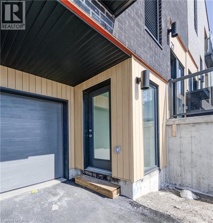 Townhouse for sale at 27 URBANE Boulevard, Laurentian West, Kitchener, Ontario, photo 3