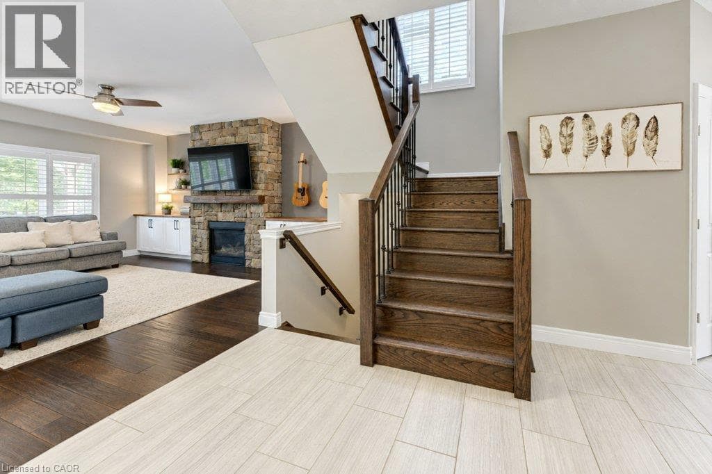 Detached for sale at 31 ELMBANK Trail, Doon South, Kitchener, Ontario, photo 7