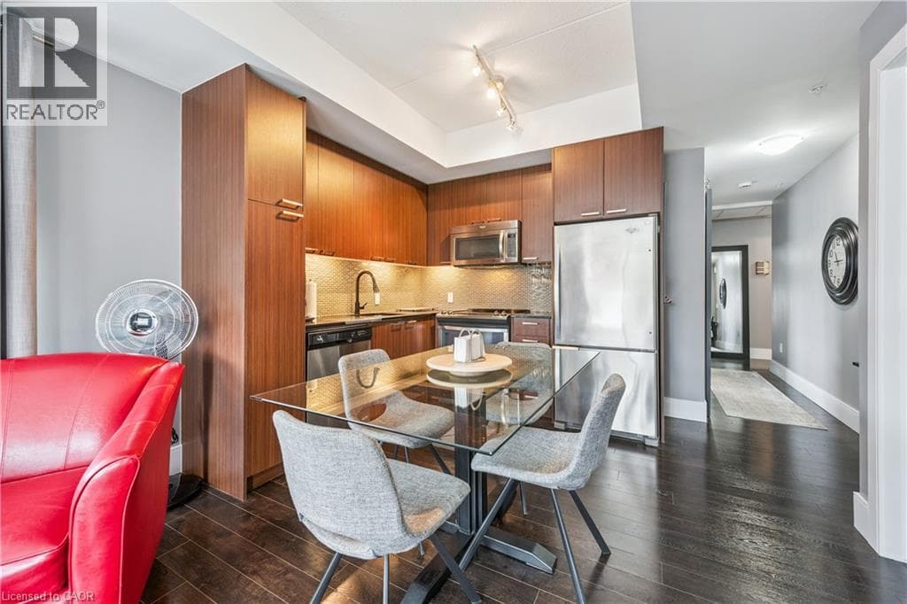 Apartment for sale at 155 ST. LEGER Street Unit# 307, Mt. Hope Huron Park, Kitchener, Ontario, photo 2
