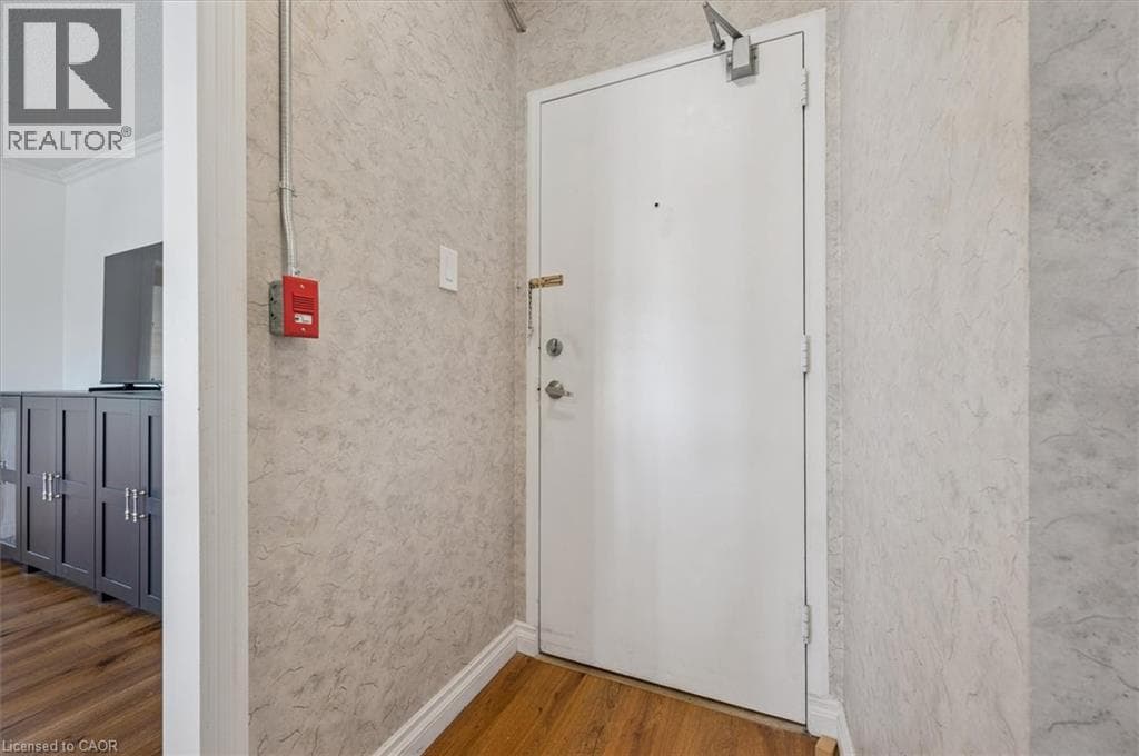 Apartment for sale at 1100 COURTLAND Avenue E Unit# 302, Vanier, Kitchener, Ontario, photo 9