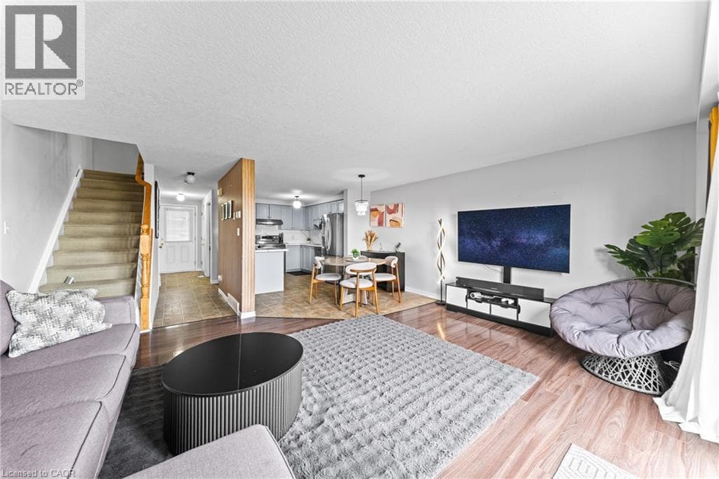 Townhouse for sale at 245 RED CLOVER Court, Laurentian West, Kitchener, Ontario, photo 13