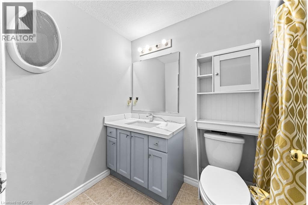 Townhouse for sale at 245 RED CLOVER Court, Laurentian West, Kitchener, Ontario, photo 20