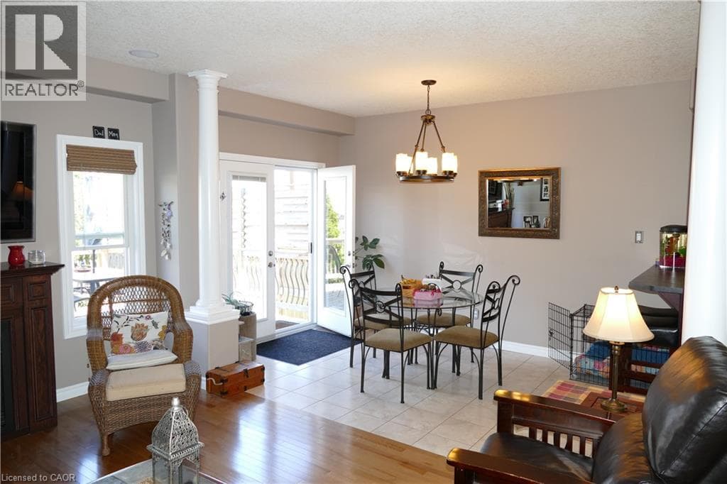 Detached for sale at 466 SIENNA Crescent, Huron Park, Kitchener, Ontario, photo 8