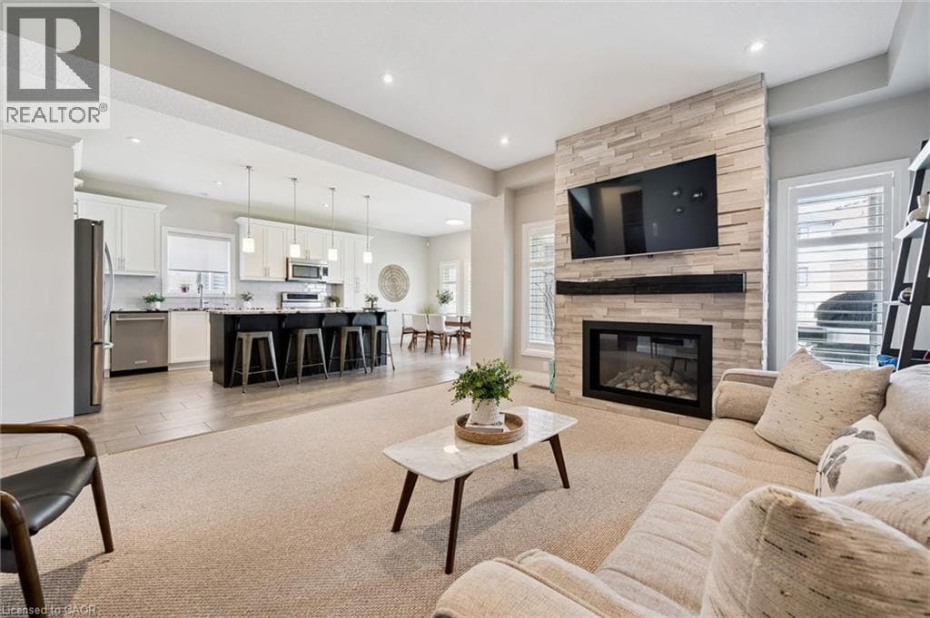 Detached for sale at 941 EDEN OAK Court, Grand River South, Kitchener, Ontario, photo 12