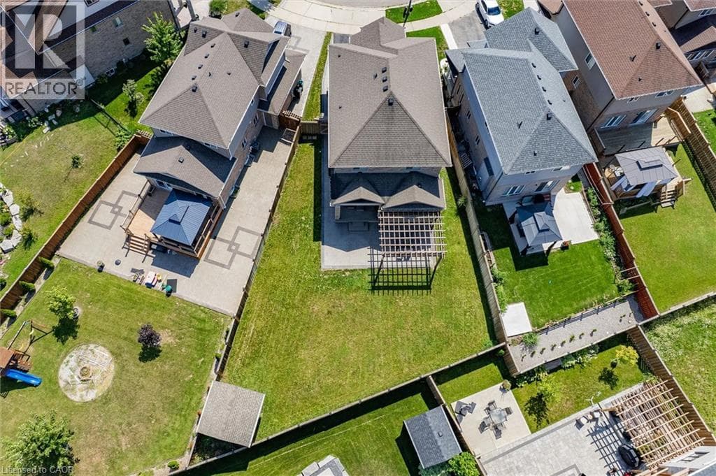 Detached for sale at 941 EDEN OAK Court, Grand River South, Kitchener, Ontario, photo 2