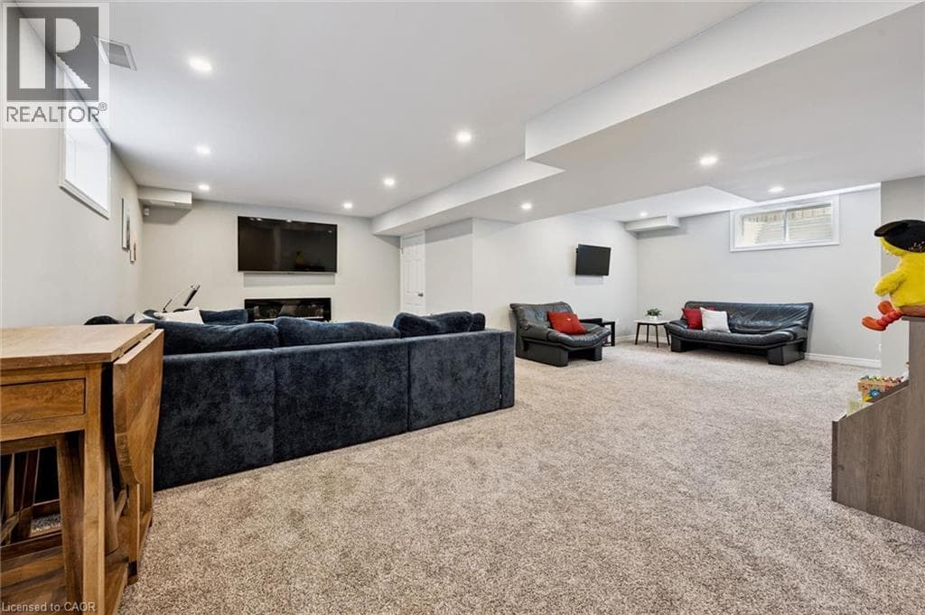 Detached for sale at 941 EDEN OAK Court, Grand River South, Kitchener, Ontario, photo 32
