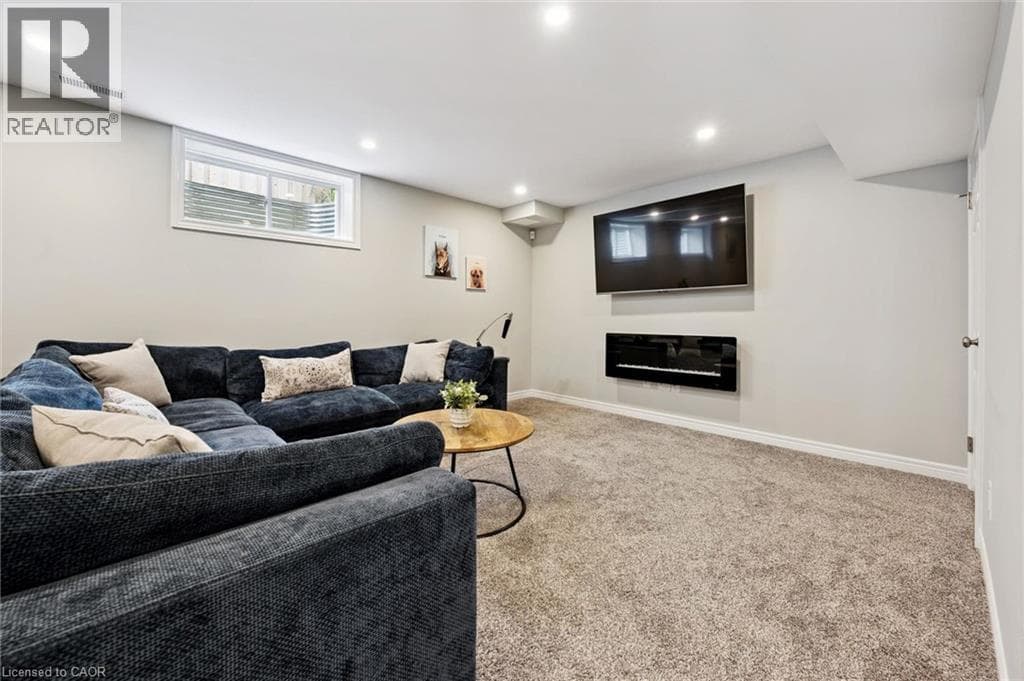 Detached for sale at 941 EDEN OAK Court, Grand River South, Kitchener, Ontario, photo 33
