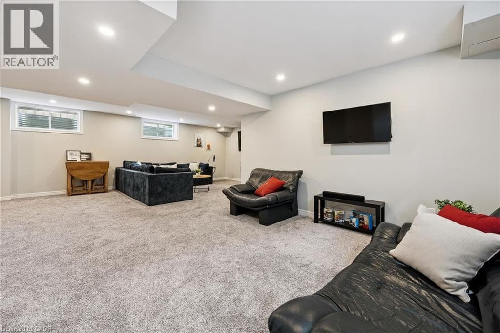 Detached for sale at 941 EDEN OAK Court, Grand River South, Kitchener, Ontario, photo 35