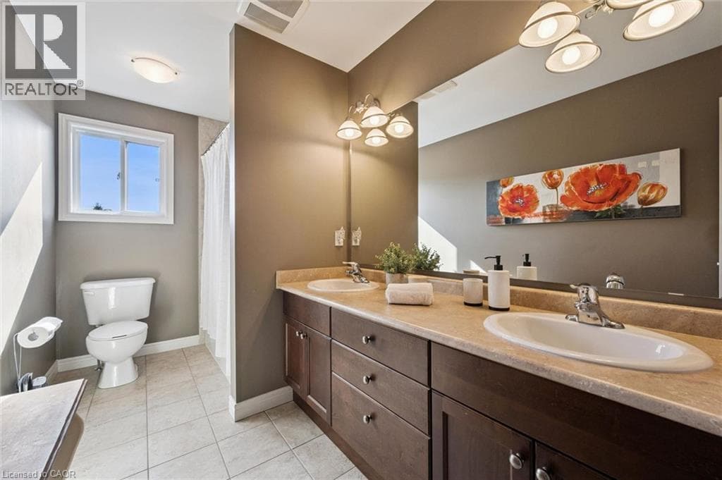 Detached for sale at 31 ZADUK Court, Conestogo, Woolwich, Ontario, photo 32