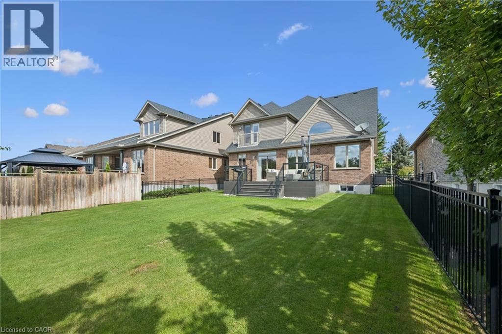 Detached for sale at 31 ZADUK Court, Conestogo, Woolwich, Ontario, photo 35