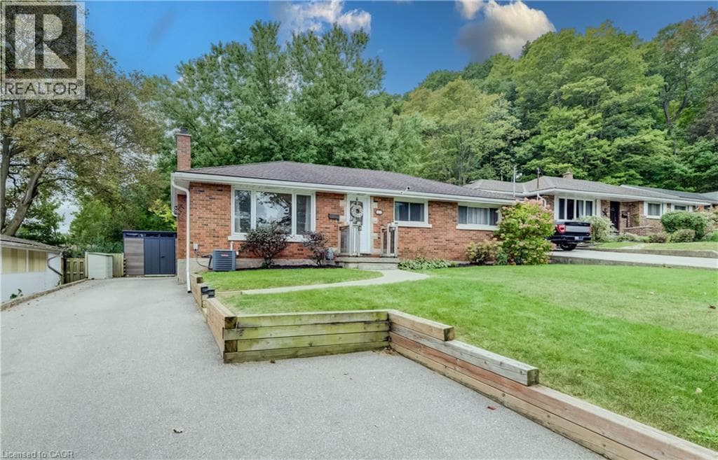 25 CULHAM Drive