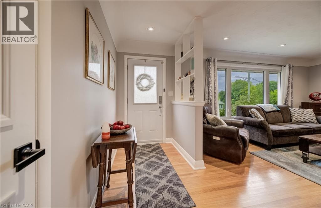 Detached for sale at 25 CULHAM Drive, St Andrews Hills, Cambridge, Ontario, photo 5