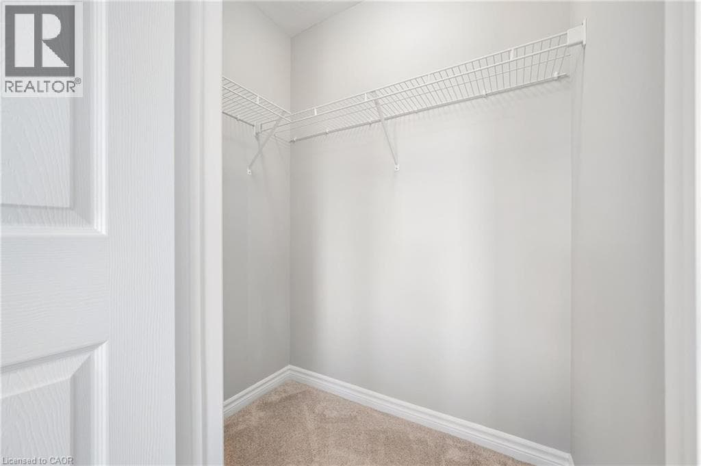 Townhouse for sale at 8 OAT Lane, Huron Park, Kitchener, Ontario, photo 30