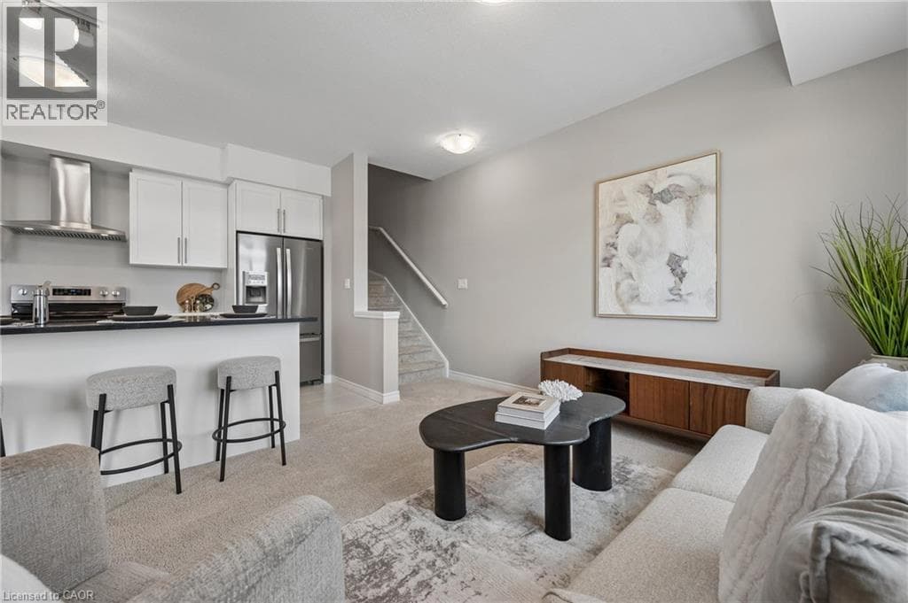 Townhouse for sale at 8 OAT Lane, Huron Park, Kitchener, Ontario, photo 12