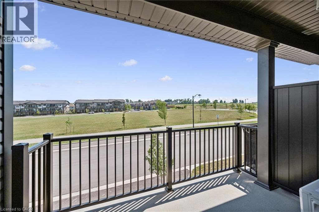 Townhouse for sale at 8 OAT Lane, Huron Park, Kitchener, Ontario, photo 18