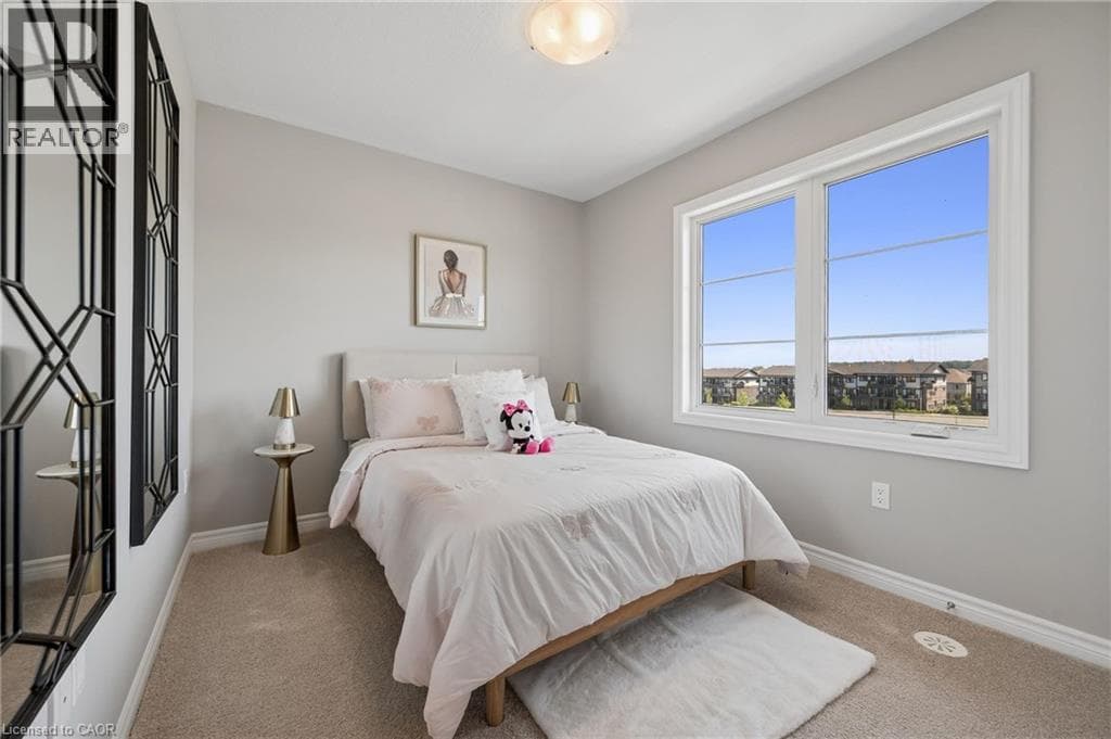 Townhouse for sale at 8 OAT Lane, Huron Park, Kitchener, Ontario, photo 22