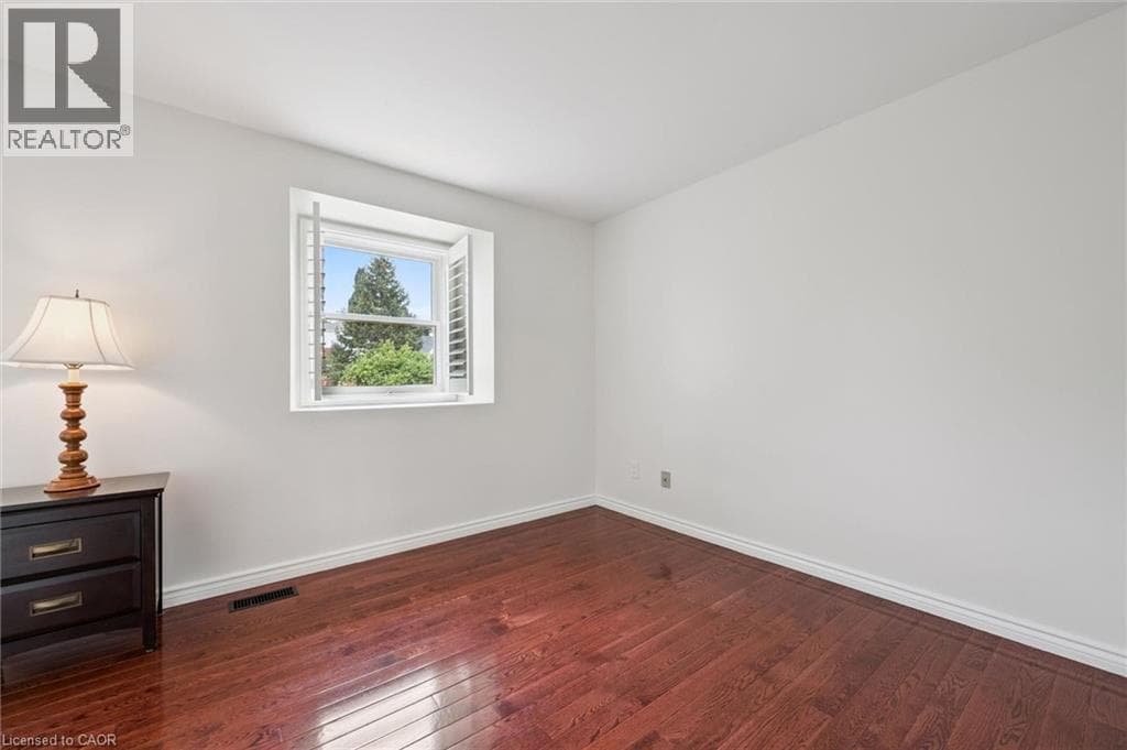 Detached for sale at 21 TINATAWA Court, Chicopee, Kitchener, Ontario, photo 17