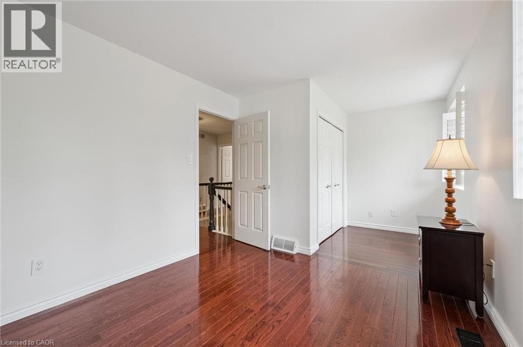 Detached for sale at 21 TINATAWA Court, Chicopee, Kitchener, Ontario, photo 14