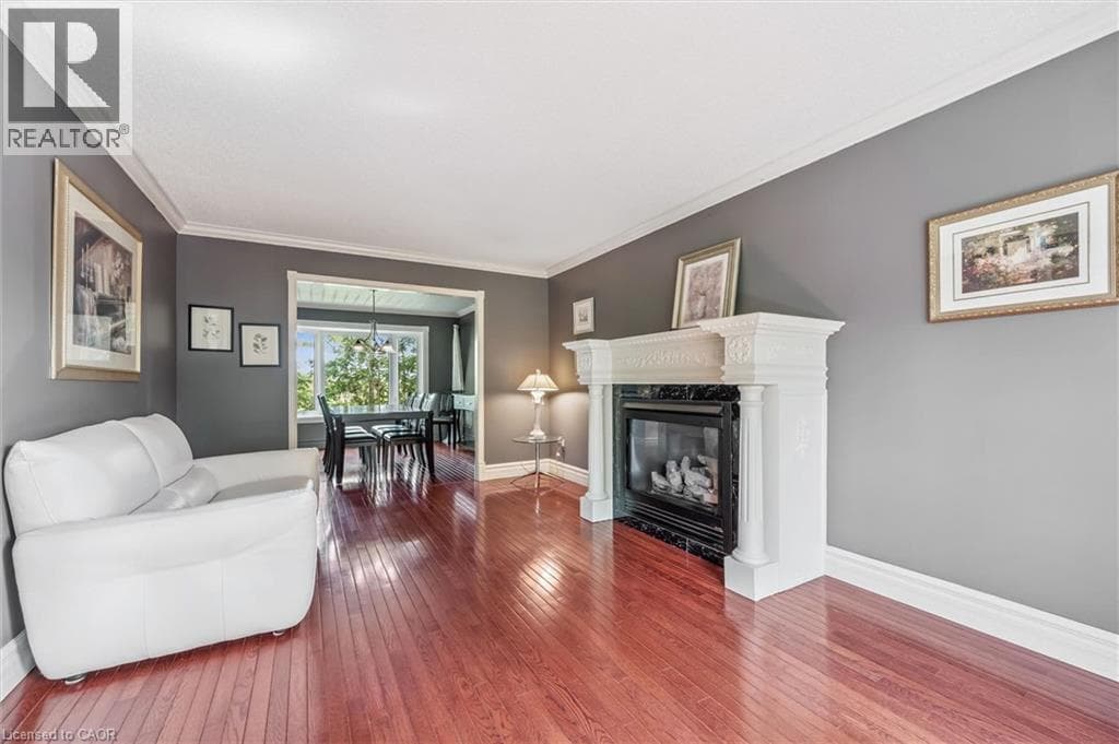 Detached for sale at 21 TINATAWA Court, Chicopee, Kitchener, Ontario, photo 3
