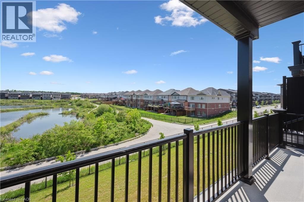 Townhouse for sale at 22 LOMOND Lane, Huron Park, Kitchener, Ontario, photo 2