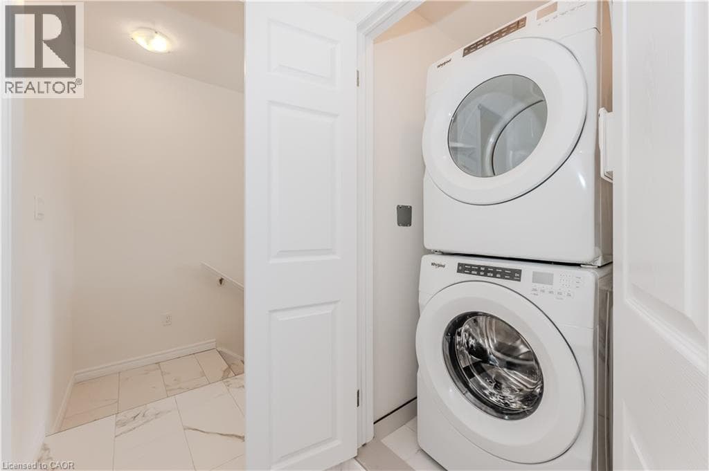 Townhouse for sale at 22 LOMOND Lane, Huron Park, Kitchener, Ontario, photo 43