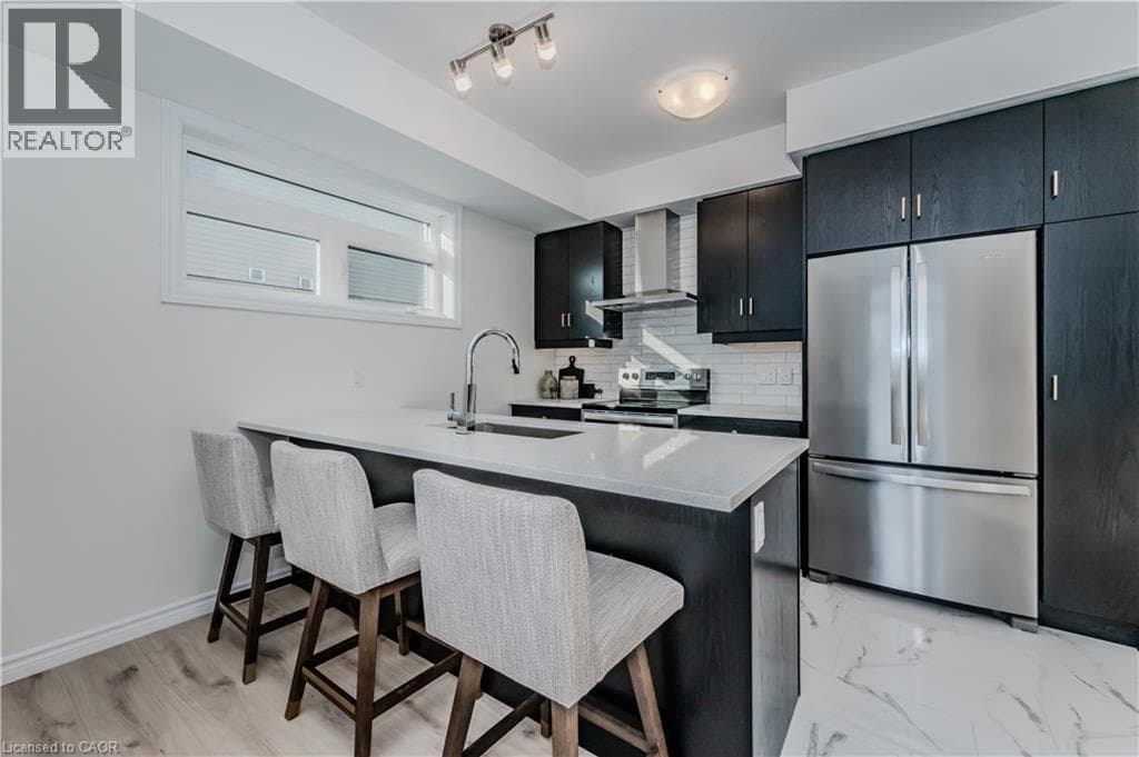 Townhouse for sale at 22 LOMOND Lane, Huron Park, Kitchener, Ontario, photo 10