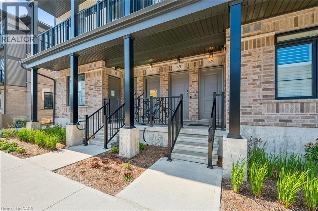 Townhouse for sale at 43 LOMOND Lane, Huron Park, Kitchener, Ontario, photo 3