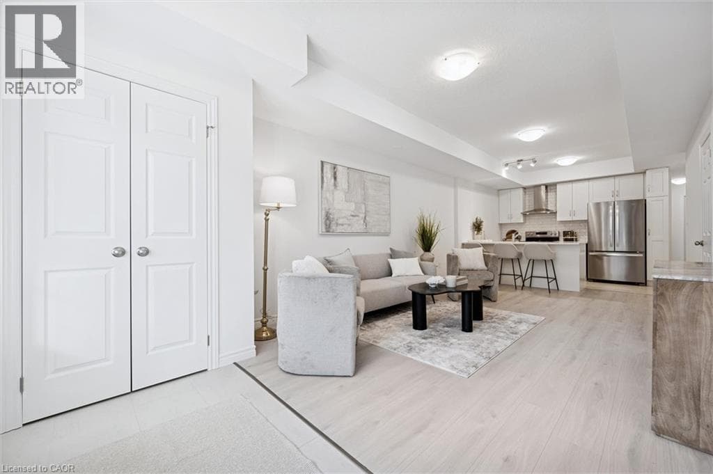 Townhouse for sale at 73 LOMOND Lane, Huron Park, Kitchener, Ontario, photo 5