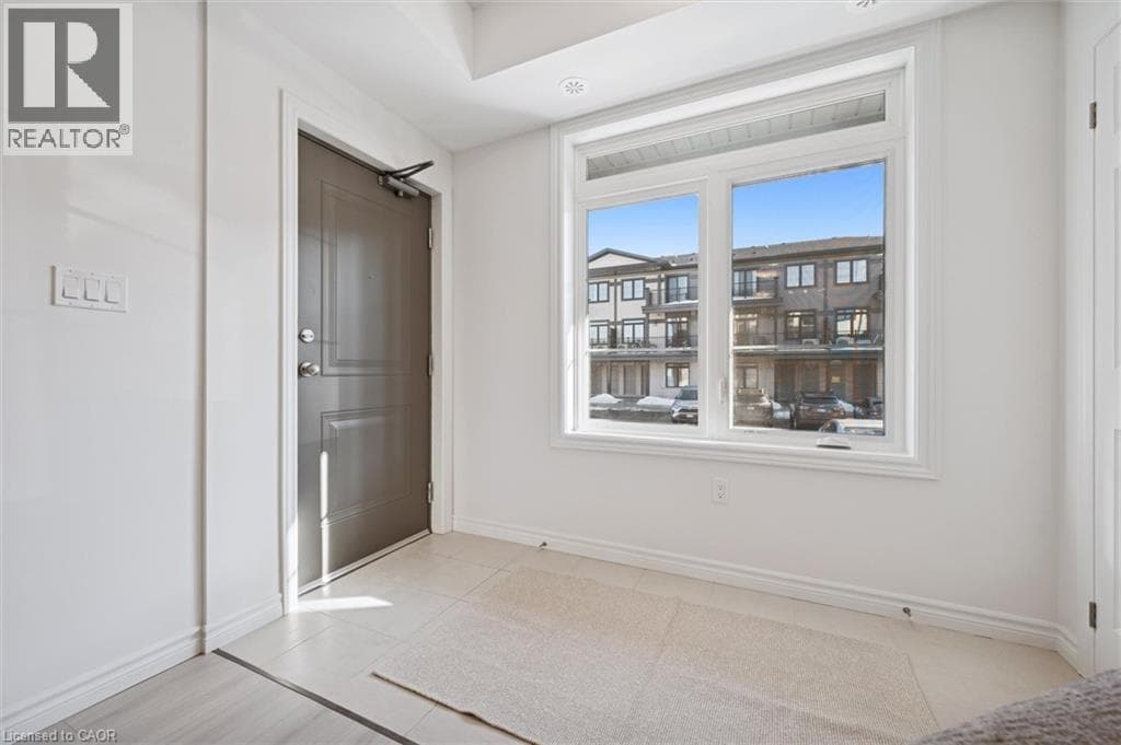 Townhouse for sale at 73 LOMOND Lane, Huron Park, Kitchener, Ontario, photo 3