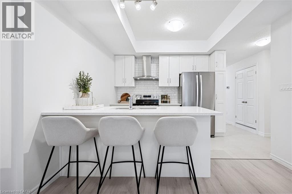 Townhouse for sale at 73 LOMOND Lane, Huron Park, Kitchener, Ontario, photo 10
