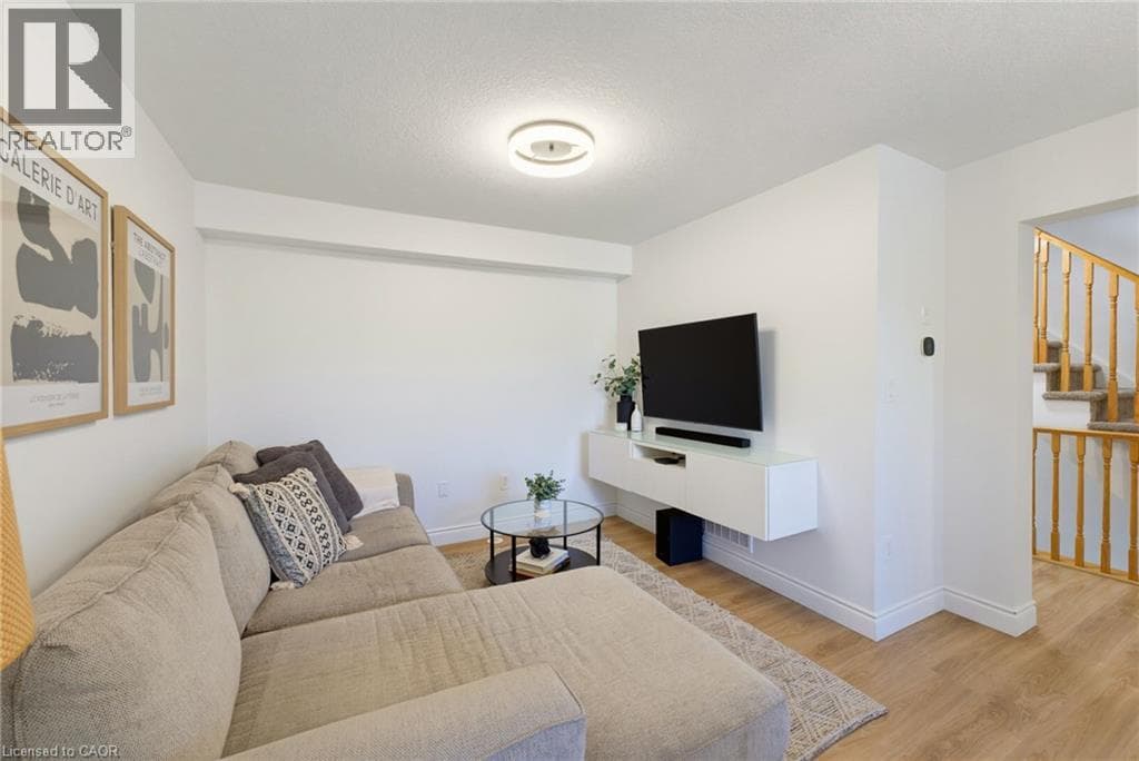 Townhouse for sale at 71 GARTH MASSEY Drive Unit# 77, Shades Mills, Cambridge, Ontario, photo 5