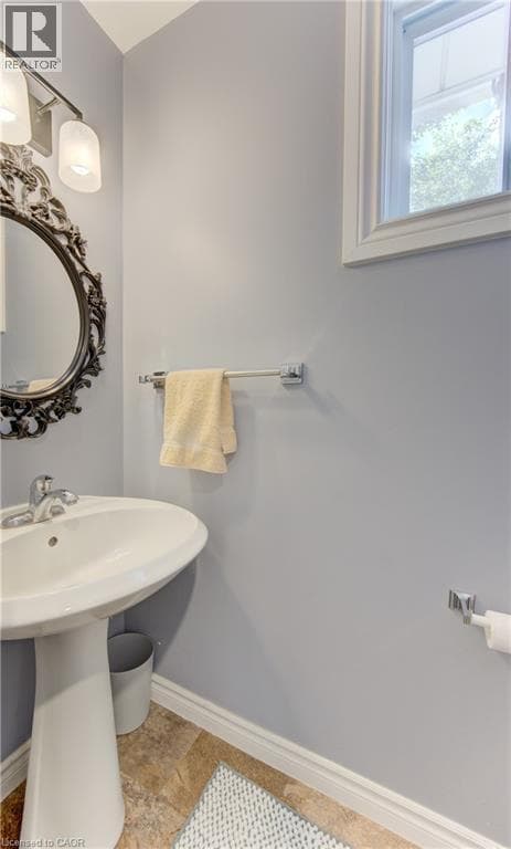 Townhouse for sale at 80 GLEN AVON Crescent, Forest Heights, Kitchener, Ontario, photo 10
